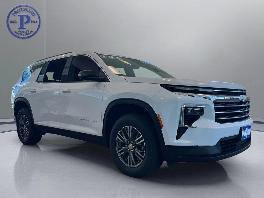 2026 Chevrolet Traverse LT in Summit White — front three-quarter view